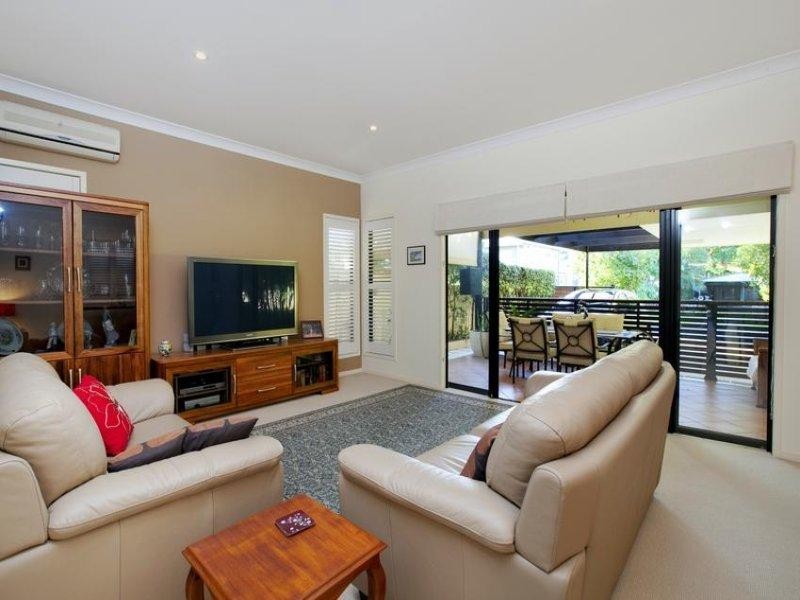 119 Central Avenue, Sherwood QLD 4075