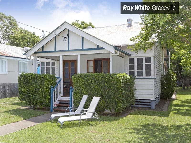 19 Fraser Street, Graceville QLD 4075