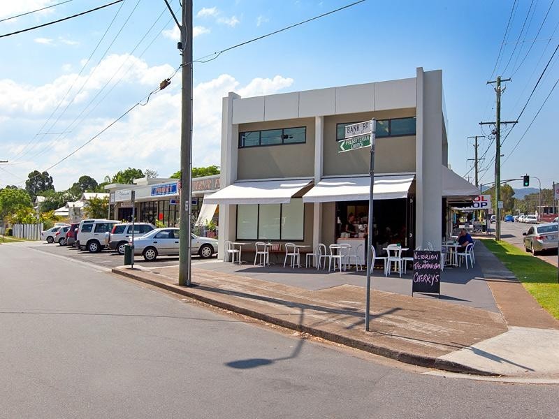 19 Fraser Street, Graceville QLD 4075