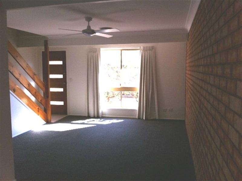 2/24 Primrose Street, Sherwood QLD 4075