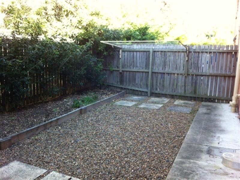 2/24 Primrose Street, Sherwood QLD 4075