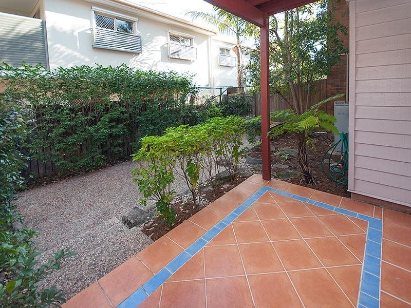 2/704 Oxley Road, Corinda QLD 4075