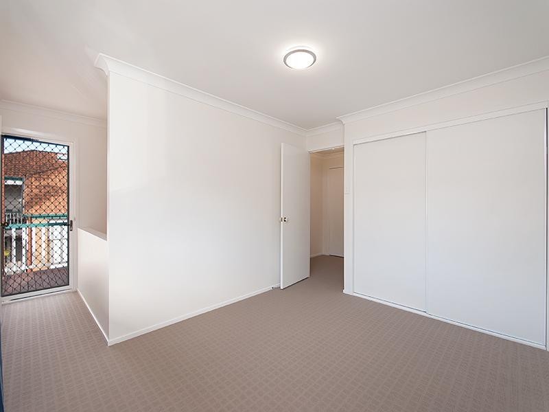 2/704 Oxley Road, Corinda QLD 4075