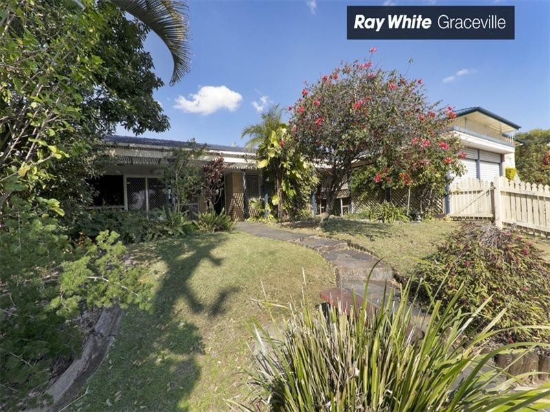 58 Dewar Terrace, Sherwood QLD 4075