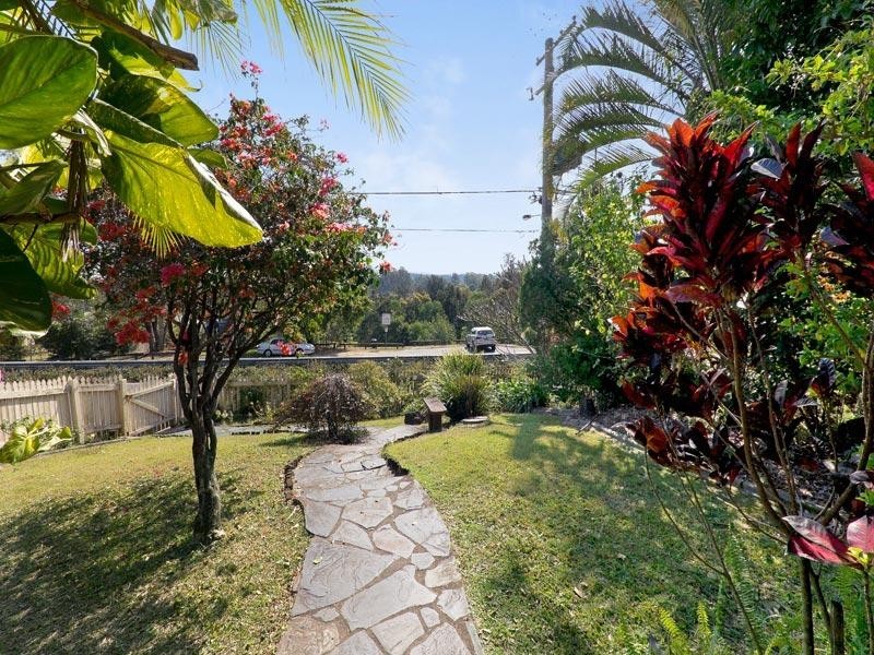 58 Dewar Terrace, Sherwood QLD 4075