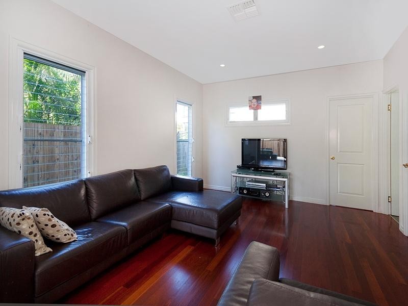 6 Turner Street, Corinda QLD 4075