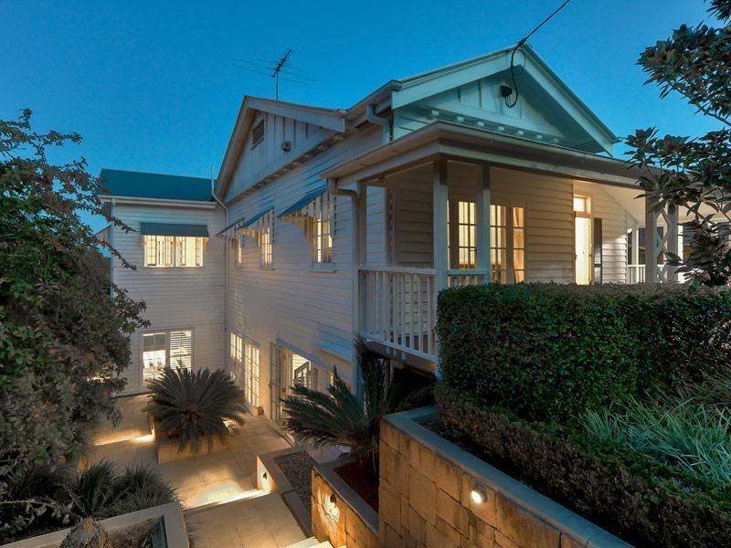 62 Manchester Terrace, Indooroopilly QLD 4068