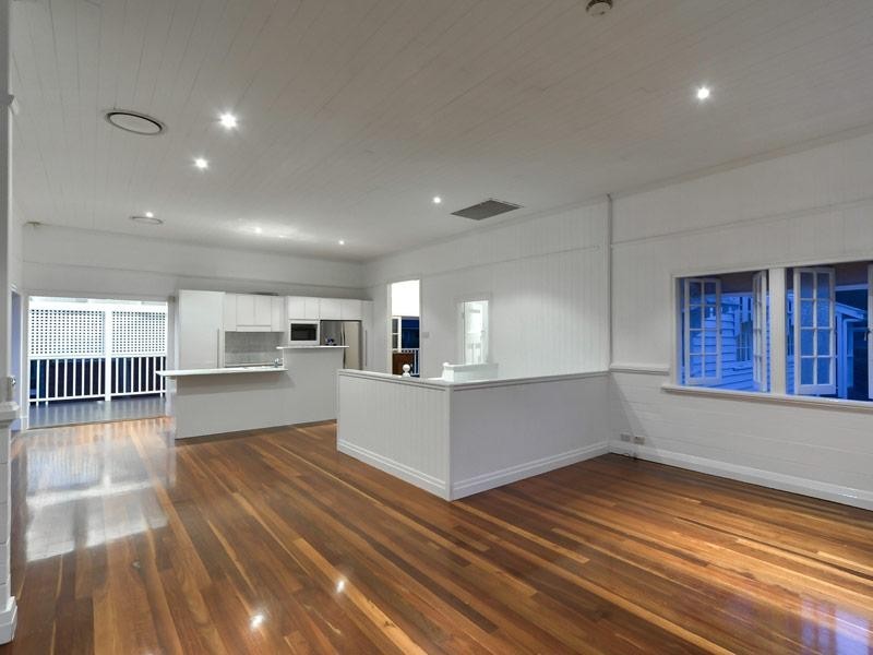 62 Manchester Terrace, Indooroopilly QLD 4068