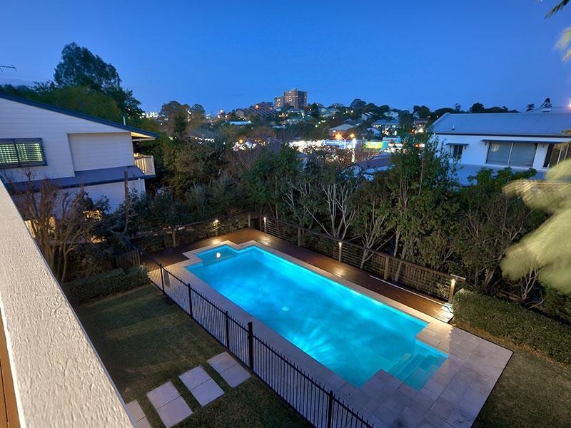 62 Manchester Terrace, Indooroopilly QLD 4068