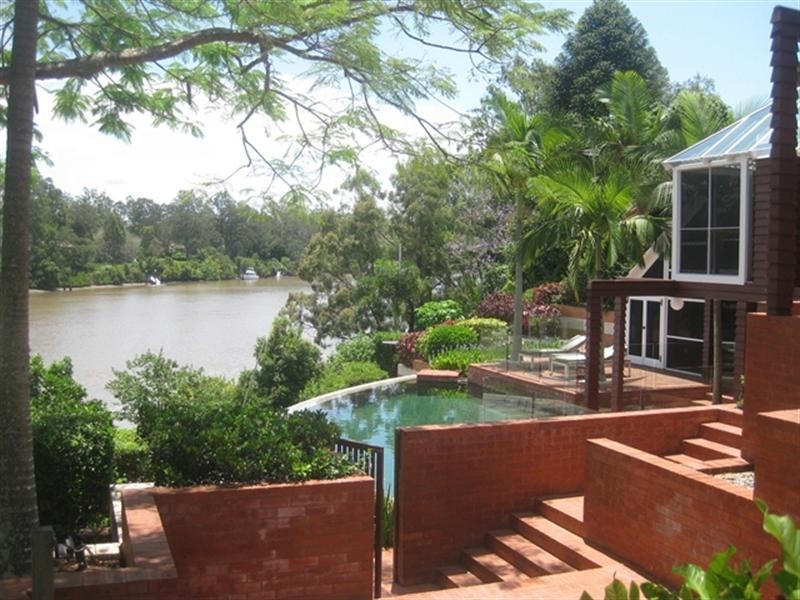 37 Molonga Terrace, Graceville QLD 4075