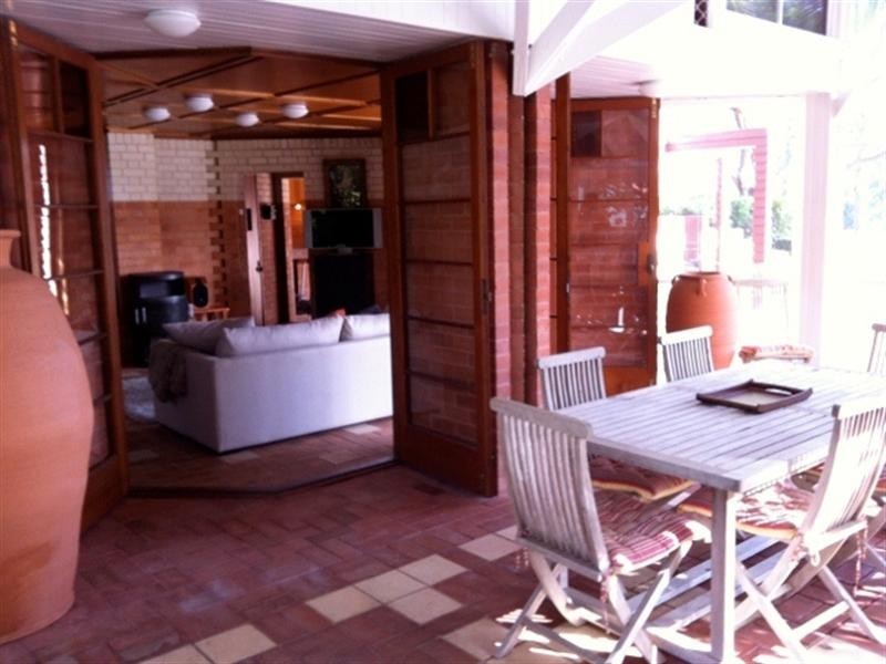 37 Molonga Terrace, Graceville QLD 4075