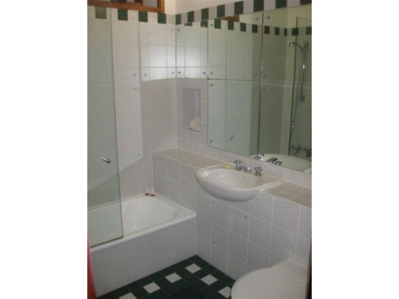 37 Molonga Terrace, Graceville QLD 4075