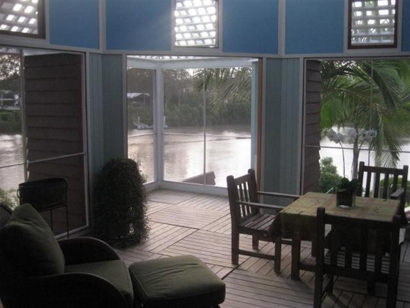 37 Molonga Terrace, Graceville QLD 4075