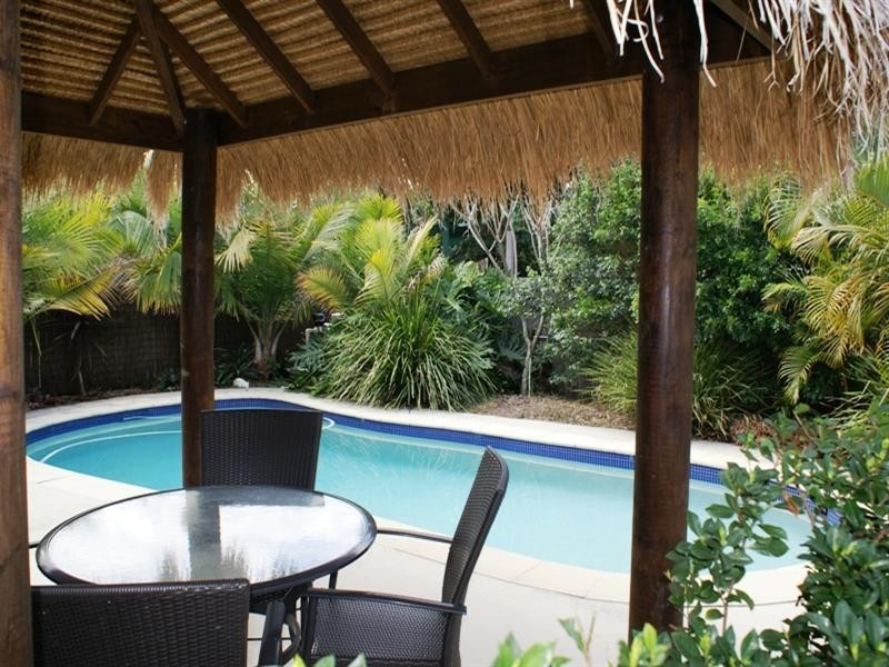 36 Acacia Avenue, Graceville QLD 4075