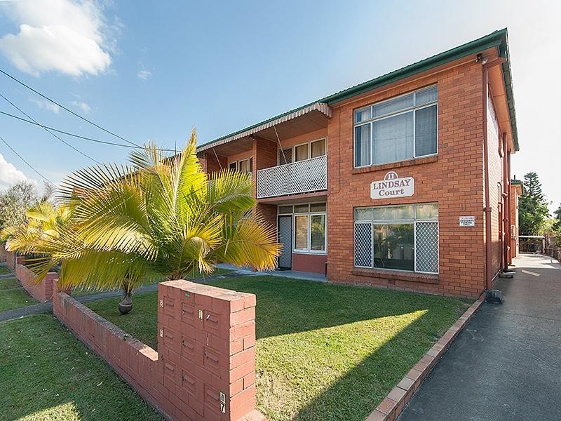1/11 Carl Street, Woolloongabba QLD 4102