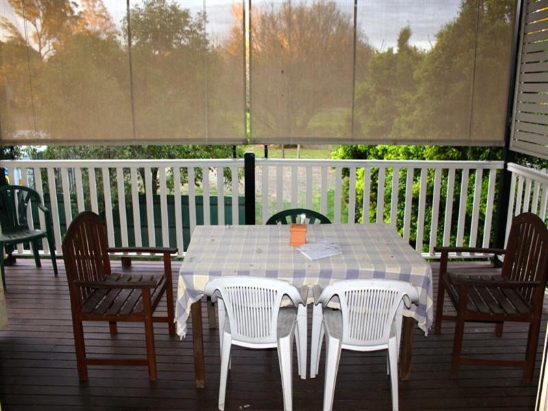 82 White Street, Graceville QLD 4075