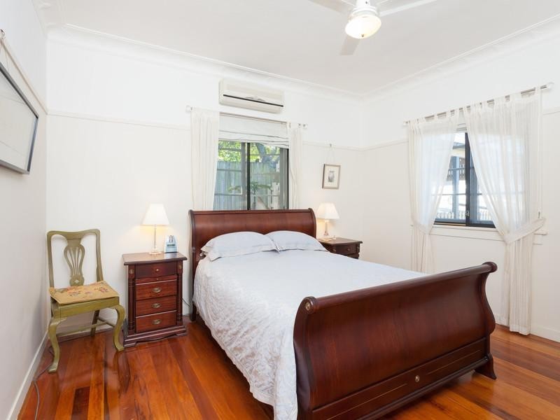 93 Ardoyne Road, Oxley QLD 4075