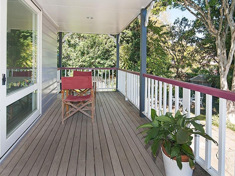 8 Oman Street, Sherwood QLD 4075