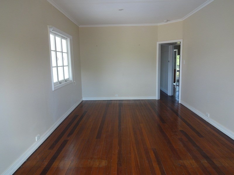 15 Gerlee Street, Tennyson QLD 4105