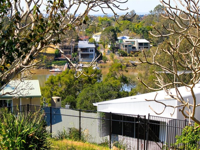 Indooroopilly QLD 4068