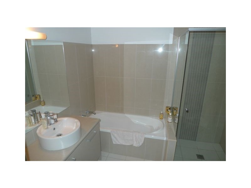 8/1-7 Robbins Street, Corinda QLD 4075