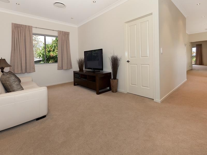 32 Turner Street, Corinda QLD 4075