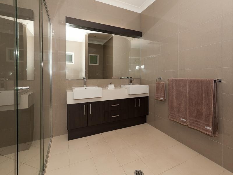 32 Turner Street, Corinda QLD 4075