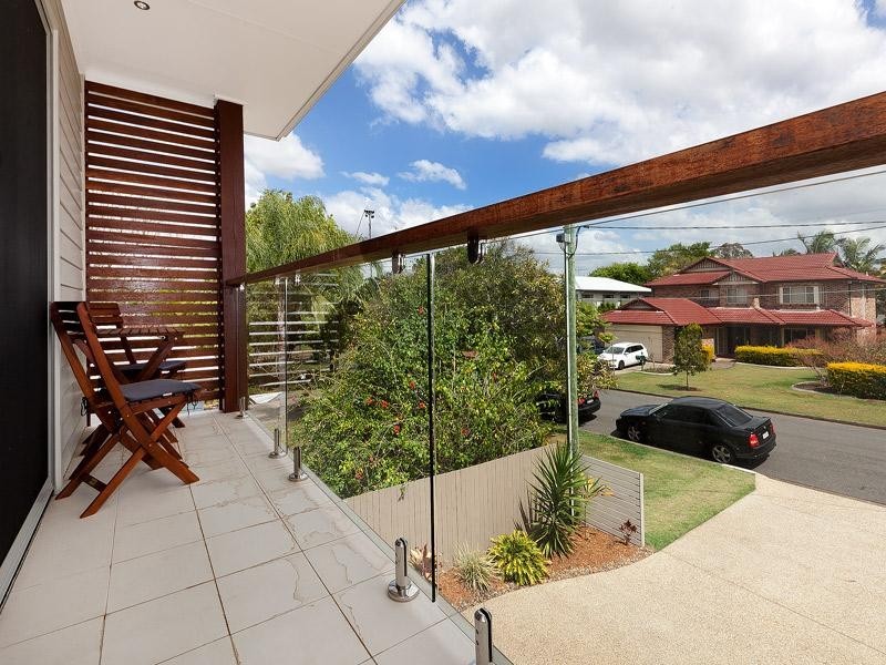 32 Turner Street, Corinda QLD 4075