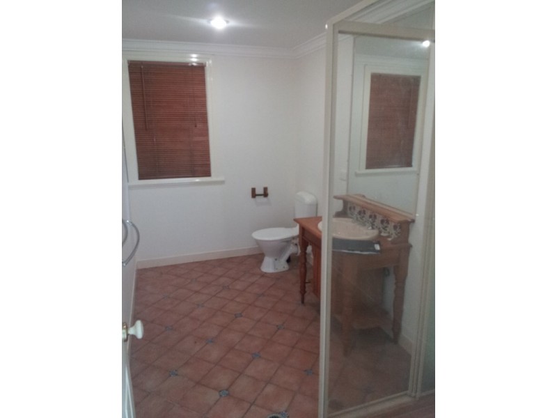 68 King Arthur Terrace, Tennyson QLD 4105