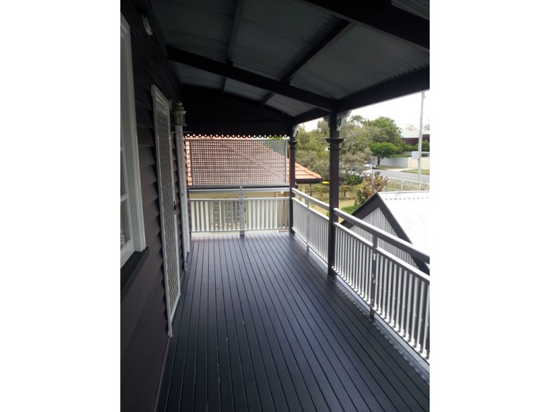 68 King Arthur Terrace, Tennyson QLD 4105