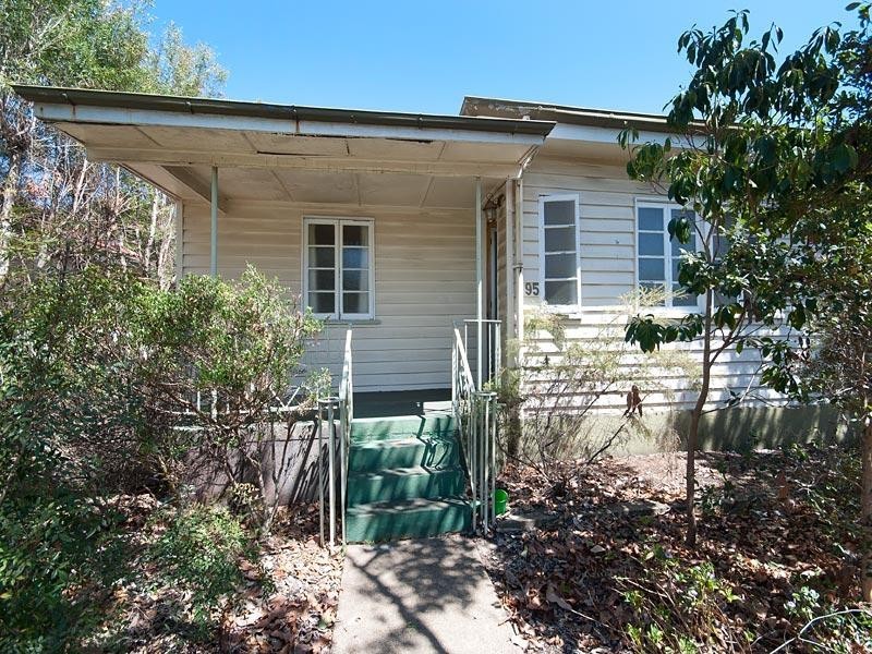 95 Lynne Grove Avenue, Corinda QLD 4075