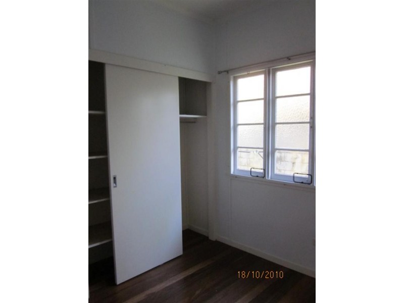 6 Magazine Street, Sherwood QLD 4075