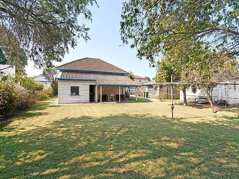 10 Swift Street, Corinda QLD 4075