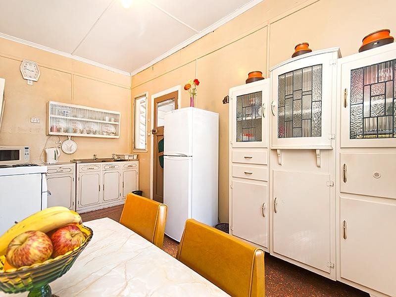 10 Swift Street, Corinda QLD 4075