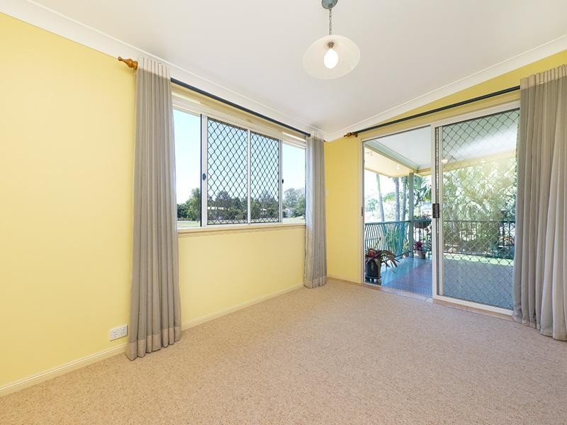 1184 Oxley Road, Oxley QLD 4075