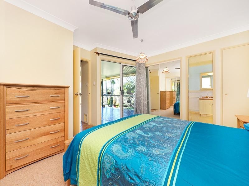 1184 Oxley Road, Oxley QLD 4075