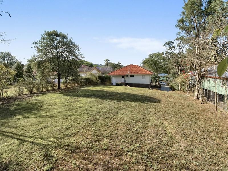 18 Bridge Street, Chelmer QLD 4068