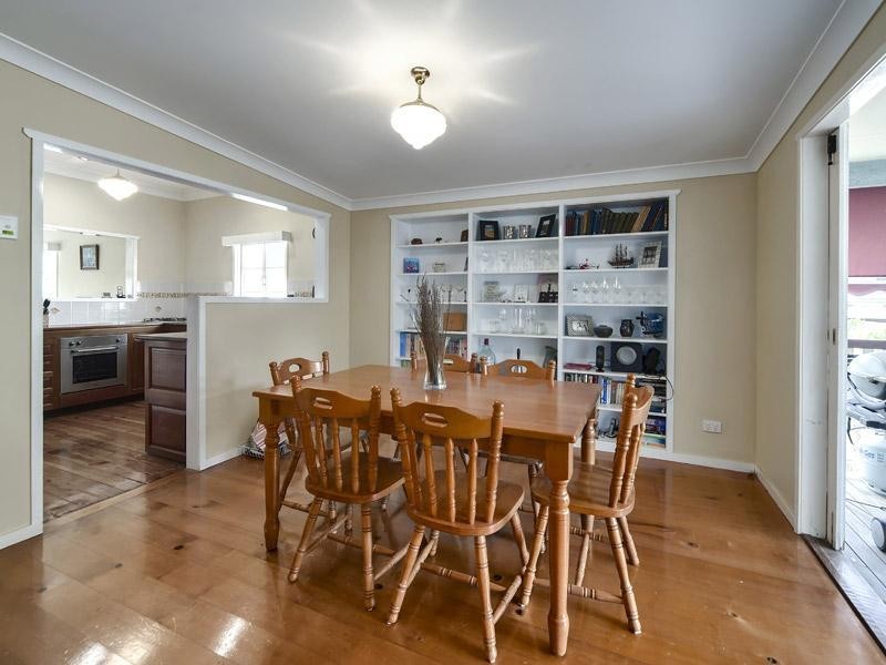 246 Verney Road East, Graceville QLD 4075