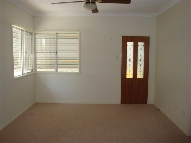 19 Coleman Street, Graceville QLD 4075