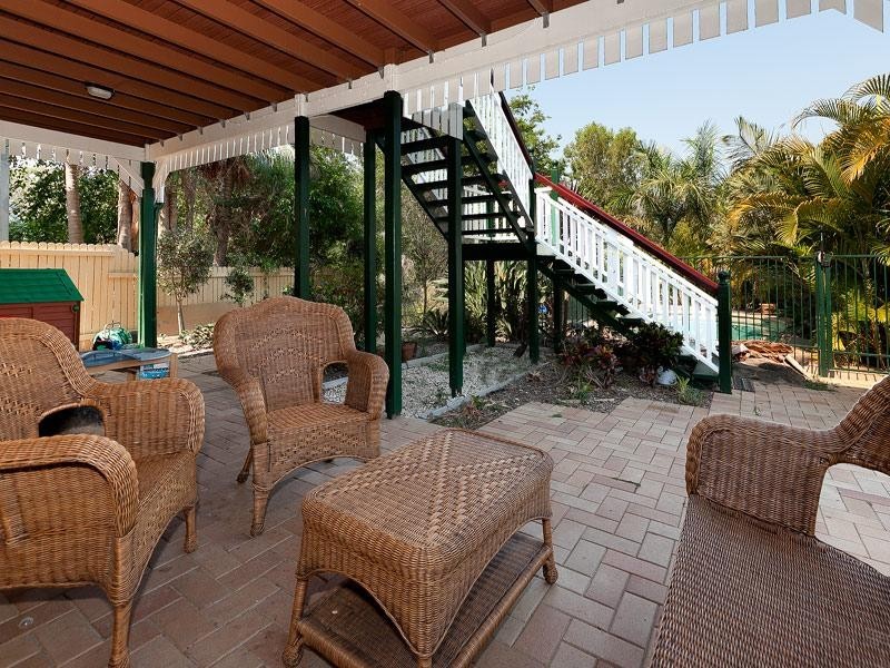 142 Central Avenue, Sherwood QLD 4075