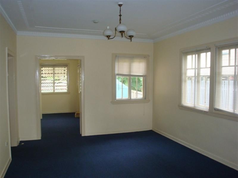 341 Oxley Road, Sherwood QLD 4075