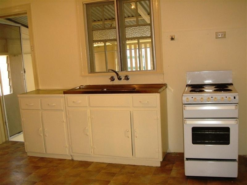 341 Oxley Road, Sherwood QLD 4075