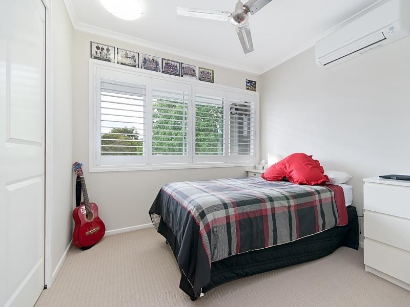 7 Seng Street, Graceville QLD 4075