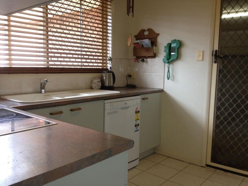 469 Westlake Drive, Riverhills QLD 4074