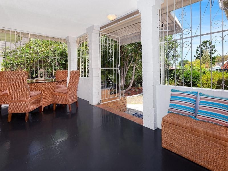 124 Borden Street, Sherwood QLD 4075