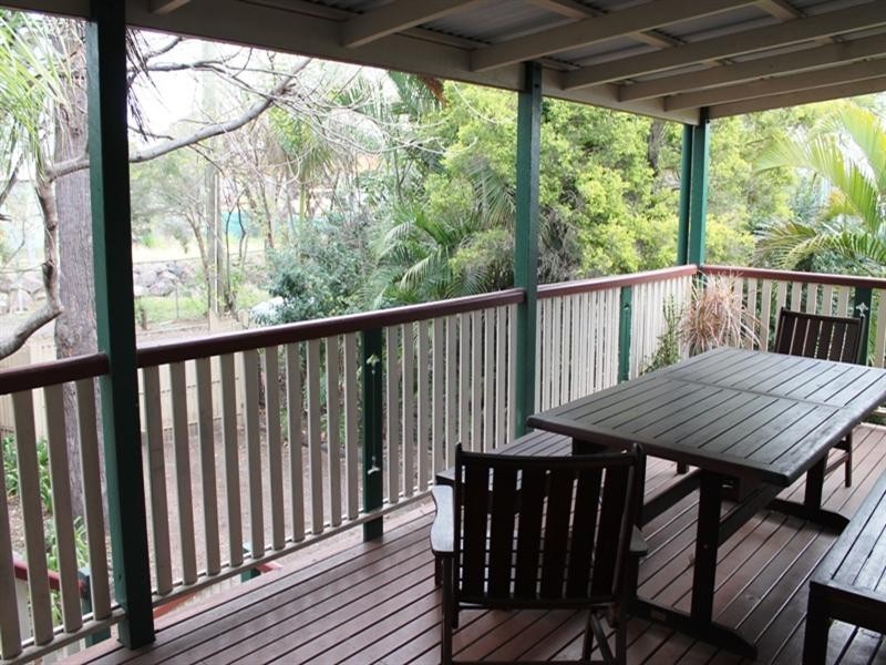 11 Myla Terrace, Tennyson QLD 4105