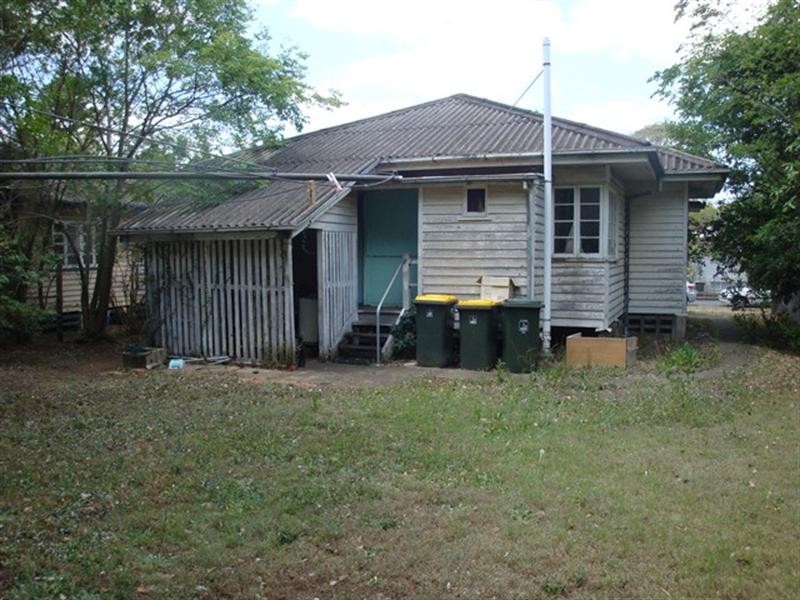 103 Gray Avenue, Corinda QLD 4075