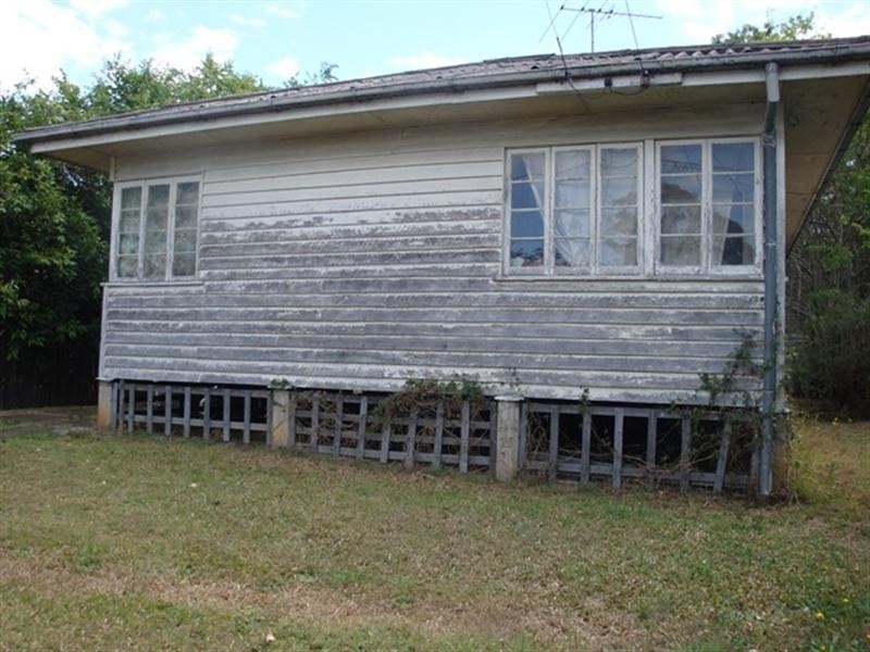 103 Gray Avenue, Corinda QLD 4075