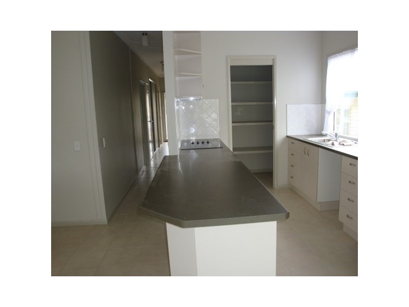 134 Central Avenue, Sherwood QLD 4075