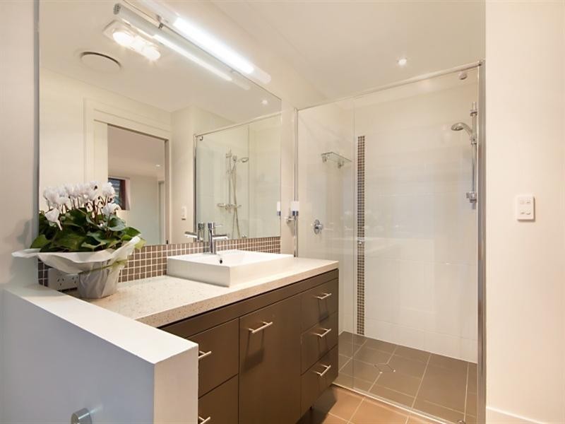 5 Strathburn Street, Oxley QLD 4075